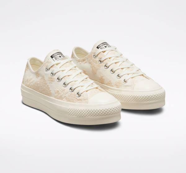 Zapatillas Bajas Converse Chuck Taylor All Star Lift Plataforma Tonal Embroidery Blancas | CV-531ZIY