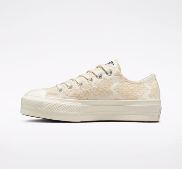 Zapatillas Bajas Converse Chuck Taylor All Star Lift Plataforma Tonal Embroidery Blancas | CV-531ZIY